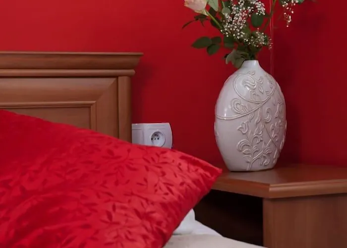 Noce I Dnie منتزه العطل 3*